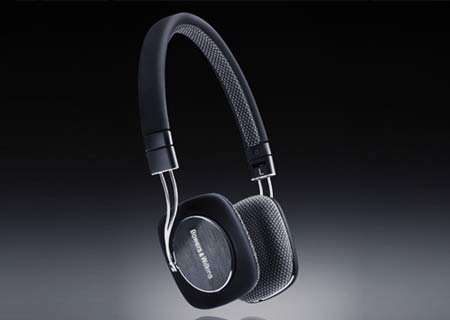 Bowers And Wilkins P3 02